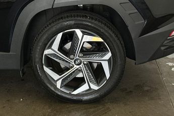 HYUNDAI TUCSON  1.6 TGDi Plug-in Hybrid Ultimate 5dr 4WD Auto Estate