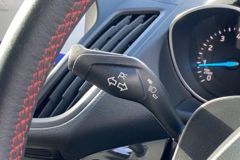 FORD KUGA  1.5 L Ford EcoBoost ST-Line 5dr 6Spd Auto 176PS