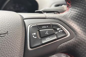 FORD KUGA  1.5 L Ford EcoBoost ST-Line 5dr 6Spd Auto 176PS