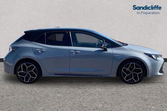 TOYOTA COROLLA  2.0 VVT-i Hybrid GR Sport 5dr CVT Hatchback