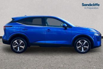 NISSAN QASHQAI  1.3 DiG-T MH 158 N-Connecta 5dr Xtronic Hatchback