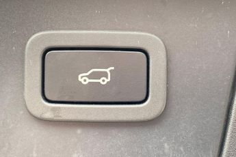 LAND ROVER RANGE ROVER VELAR  2.0 D240 R-Dynamic HSE 5dr Auto Estate