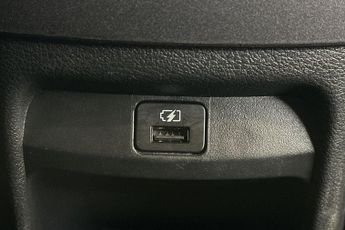 NISSAN JUKE  1.0 DiG-T 114 N-Connecta 5dr DCT Hatchback