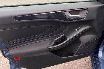 FORD FOCUS  ST-Line Estate 1.0L EcoBoost 125PS mHEV FWD 7 Speed PowerShift
