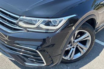 VOLKSWAGEN TIGUAN  1.5 TSI 150 R-Line Edition 5dr DSG Estate