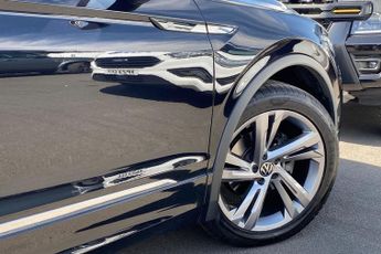 VOLKSWAGEN TIGUAN  1.5 TSI 150 R-Line Edition 5dr DSG Estate