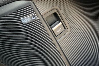 BYD SEAL U  1.5 DM-i AWD Design 5dr Auto Estate