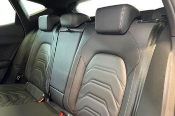 CUPRA FORMENTOR  1.5 eHybrid 204 V3 5dr DSG Estate