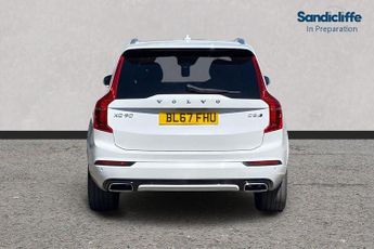 VOLVO XC90  2.0 D5 PowerPulse R DESIGN 5dr AWD Geartronic Estate