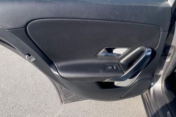 MERCEDES-BENZ A CLASS  A180d Sport 5dr Auto Hatchback