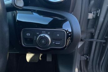 MERCEDES-BENZ A CLASS  A180d Sport 5dr Auto Hatchback