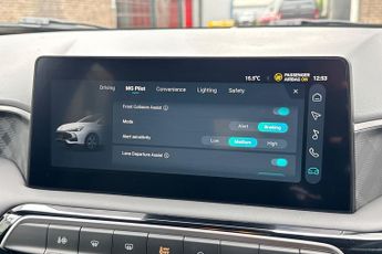 MG MOTOR UK MG3  1.5 Hybrid Trophy 5dr Auto Hatchback