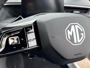 MG MOTOR UK MG3  1.5 Hybrid Trophy 5dr Auto Hatchback