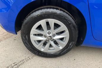 SKODA FABIA  1.0 TSI 110 SE Comfort 5dr DSG Hatchback