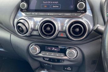 NISSAN JUKE  1.6 Hybrid N-Connecta 5dr Auto Hatchback