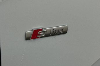 AUDI Q2  35 TFSI S Line 5dr S Tronic Estate