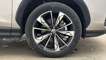MG MOTOR UK HS  1.5 T-GDI Trophy 5dr DCT Hatchback