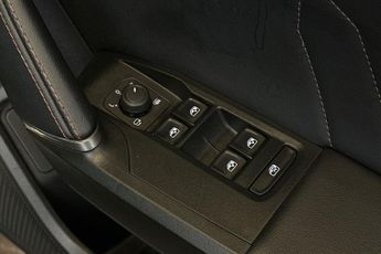 CUPRA FORMENTOR  1.5 eHybrid 204 V1 5dr DSG Estate