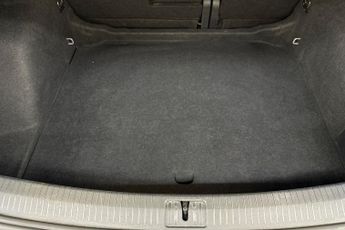 VOLKSWAGEN TIGUAN  1.5 TSI 150 Active 5dr DSG Estate
