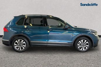 VOLKSWAGEN TIGUAN  1.5 TSI 150 Active 5dr DSG Estate