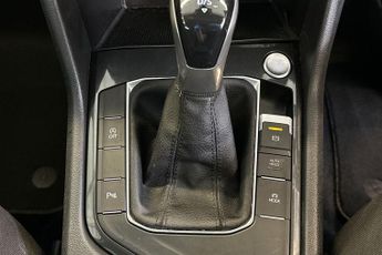 VOLKSWAGEN TIGUAN  1.5 TSI 150 Active 5dr DSG Estate