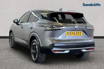 NISSAN QASHQAI  1.3 DiG-T MH 158 N-Connecta 5dr Xtronic Hatchback