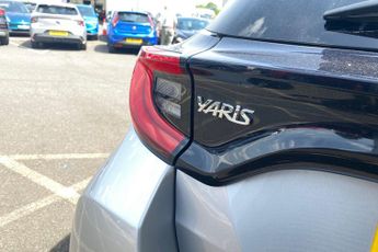 TOYOTA YARIS  1.5 Hybrid Excel 5dr CVT Hatchback