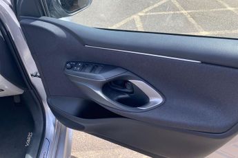 TOYOTA YARIS  1.5 Hybrid Excel 5dr CVT Hatchback