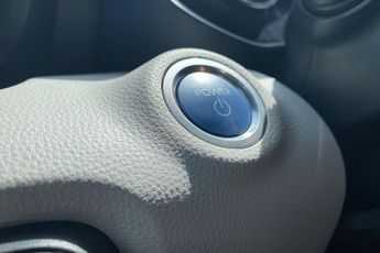TOYOTA YARIS  1.5 Hybrid Excel 5dr CVT Hatchback