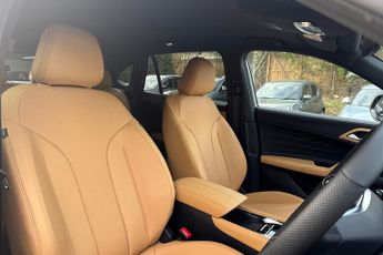 MG MOTOR UK HS  1.5 T-GDI Hybrid+ Trophy 5dr Auto Hatchback