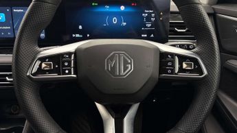 MG MOTOR UK HS  1.5 T-GDI Trophy 5dr DCT Hatchback