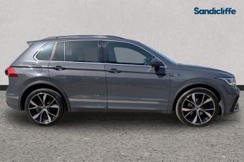VOLKSWAGEN TIGUAN  2.0 TDI 4Motion R-Line 5dr DSG Estate