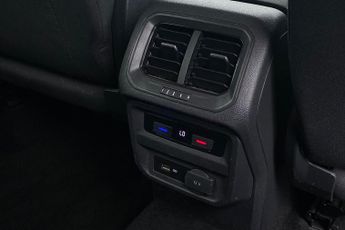 VOLKSWAGEN TIGUAN ALLSPACE  2.0 TDI 4Motion Match 5dr DSG Estate