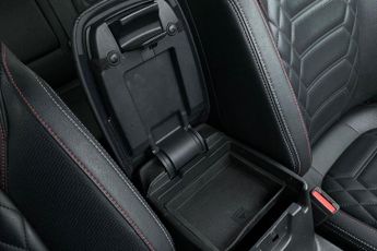 FORD FOCUS  Titanium X Estate 1.0L EcoBoost 125PS mHEV FWD 7 Speed PowerShi