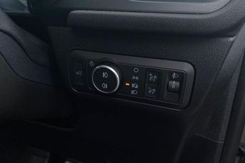 FORD KUGA  ST-Line X Edition 5 door 2.5L Duratec FHEV 190PS FWD CVT Automa