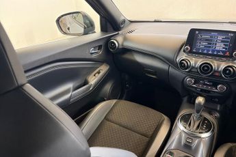 NISSAN JUKE  1.0 DiG-T 114 N-Connecta 5dr DCT Hatchback
