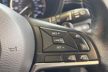 NISSAN JUKE  1.0 DiG-T 114 N-Connecta 5dr DCT Hatchback