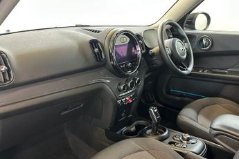 MINI COUNTRYMAN  1.5 Cooper Classic 5dr Auto Hatchback