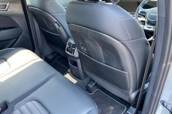KIA SPORTAGE  1.6T GDi HEV GT-Line S 5dr Auto Estate