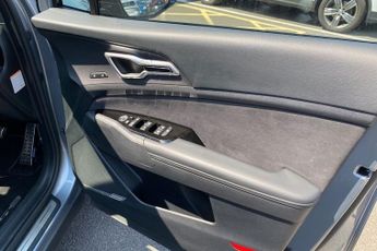 KIA SPORTAGE  1.6T GDi HEV GT-Line S 5dr Auto Estate