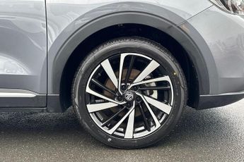 MG MOTOR UK ZS  1.5 Hybrid+ Trophy 5dr Auto Hatchback