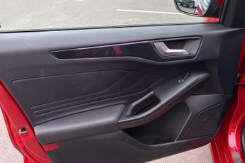 FORD FOCUS  2.3 L EcoBoost ST Est 8Spd Auto 280PS