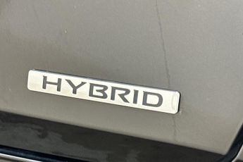 NISSAN JUKE  1.6 Hybrid N-Connecta 5dr Auto Hatchback