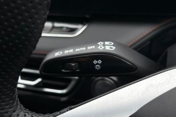 MG MOTOR UK HS  1.5 T-GDI Trophy 5dr DCT Hatchback