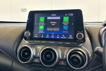 NISSAN JUKE  1.6 Hybrid Tekna 5dr Auto Hatchback