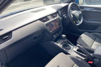 SKODA OCTAVIA  2.0 TDI CR vRS 4x4 5dr DSG Hatchback