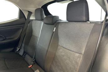 TOYOTA YARIS  1.5 Hybrid Design 5dr CVT Hatchback