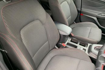 FORD FOCUS  ST-Line 5 door 1.0L EcoBoost 155PS mHEV FWD 7 Speed PowerShift