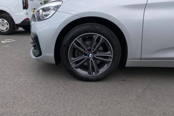 BMW 2 SERIES  218i Sport 5dr Step Auto Hatchback
