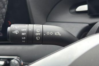 MG MOTOR UK MG4 URBAN  118kW Premium Long Range 54kWh 5dr Auto Hatchback
